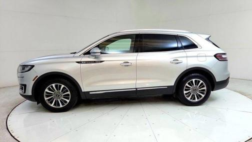 2019 Lincoln Nautilus Select
