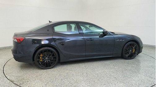 2022 Maserati Ghibli Modena