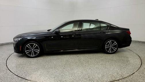 2022 BMW 750 i xDrive