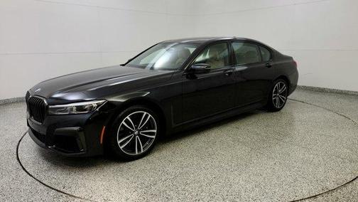 2022 BMW 750 i xDrive