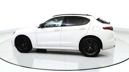 Alfa White 2021 Alfa Romeo Stelvio Ti