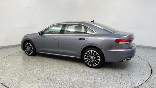 2022 Volkswagen Passat 2.0T Limited Edition