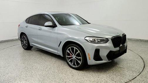 2022 BMW X4 xDrive30i