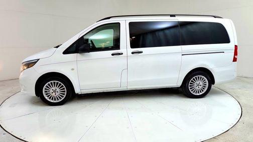 2019 Mercedes-Benz Metris Base