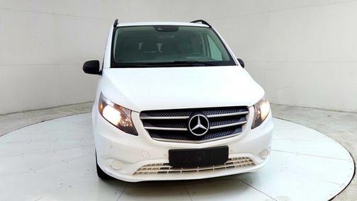 2019 Mercedes-Benz Metris Base