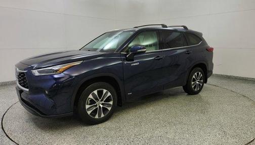 2021 Toyota Highlander Hybrid XLE