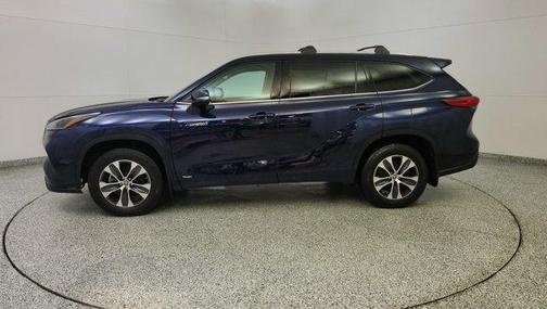 2021 Toyota Highlander Hybrid XLE