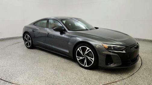 2022 Audi e-tron GT Premium Plus