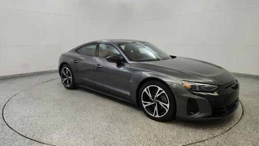 2022 Audi e-tron GT Premium Plus