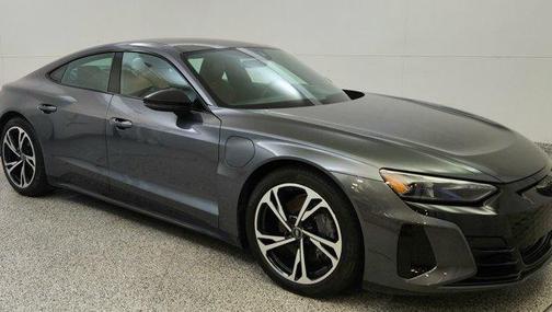 2022 Audi e-tron GT Premium Plus