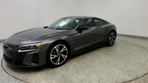 2022 Audi e-tron GT Premium Plus