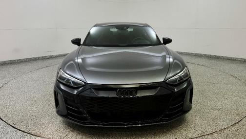 2022 Audi e-tron GT Premium Plus