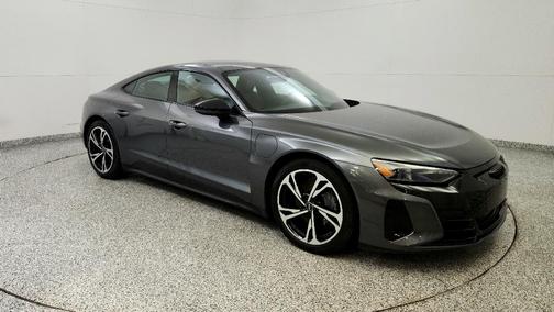 2022 Audi e-tron GT Premium Plus