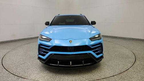 2021 Lamborghini Urus 