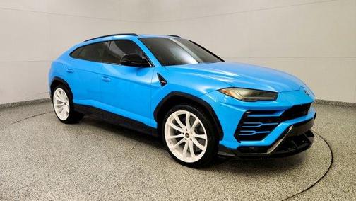 2021 Lamborghini Urus 