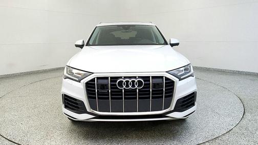2022 Audi Q7 45 Premium Plus