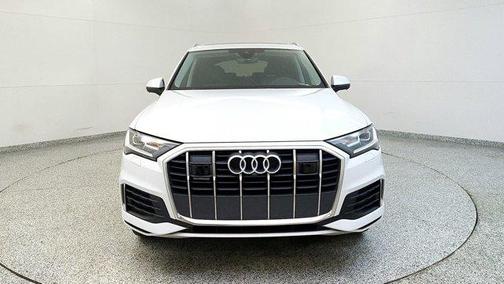2022 Audi Q7 45 Premium Plus