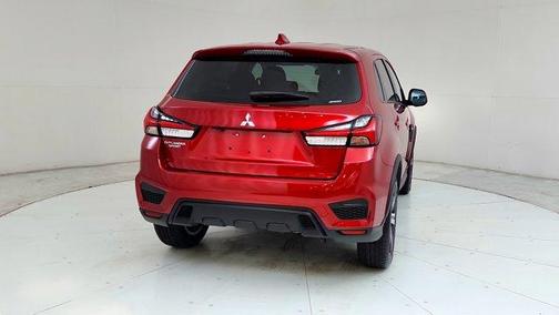2024 Mitsubishi Outlander Sport ES