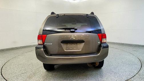 2004 Mitsubishi Endeavor LS