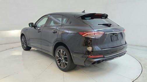 2022 Maserati Levante Modena