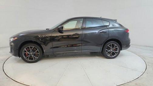 2022 Maserati Levante Modena