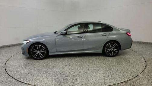 2024 BMW 330 i xDrive