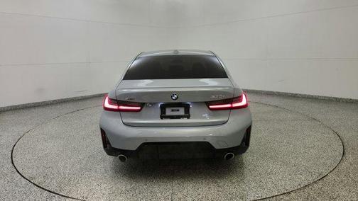 2024 BMW 330 i xDrive