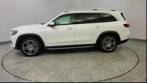 2022 Mercedes-Benz GLS 450 4MATIC