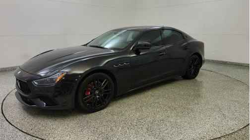 2022 Maserati Ghibli Modena Q4