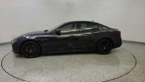 2022 Maserati Ghibli Modena Q4