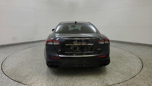 2022 Maserati Ghibli Modena Q4