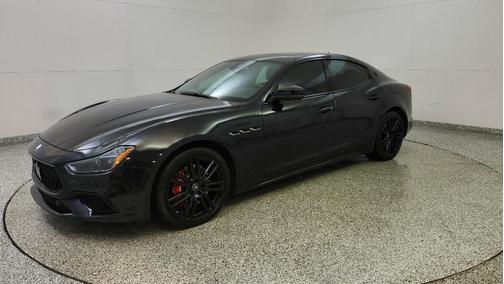 2022 Maserati Ghibli Modena Q4