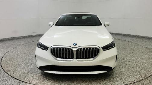 2024 BMW 540 i xDrive