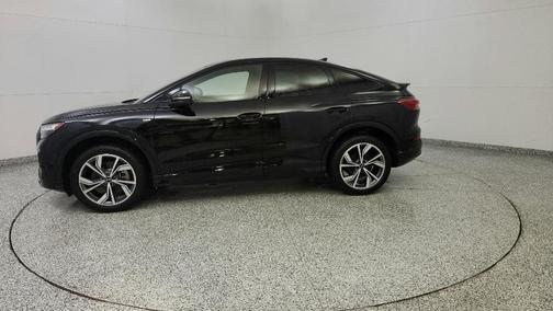 2024 Audi Q4 e-tron 50 Premium Plus