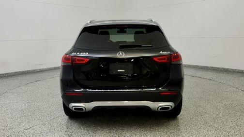 2022 Mercedes-Benz GLA 250 Base 4MATIC