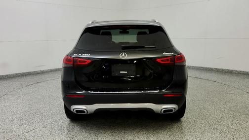 2022 Mercedes-Benz GLA 250 Base 4MATIC