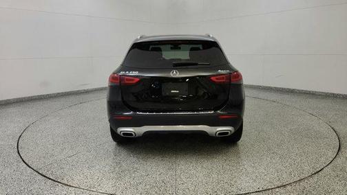 2022 Mercedes-Benz GLA 250 Base 4MATIC