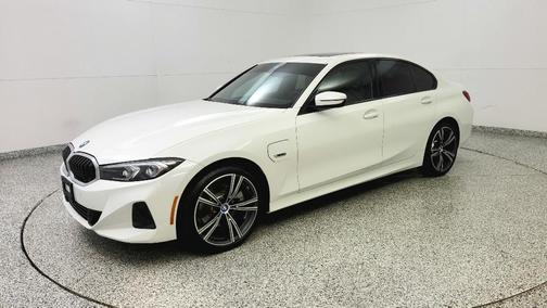 2023 BMW 330e xDrive