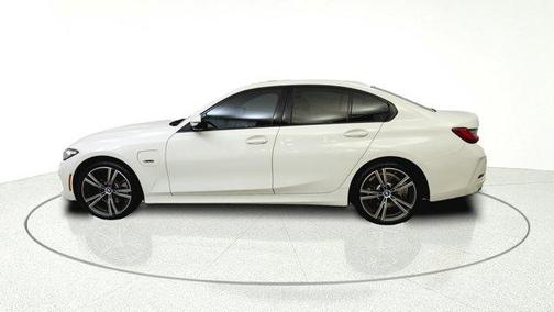 2023 BMW 330e xDrive