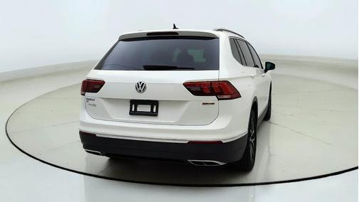Pure White 2020 Volkswagen Tiguan 2.0T SE