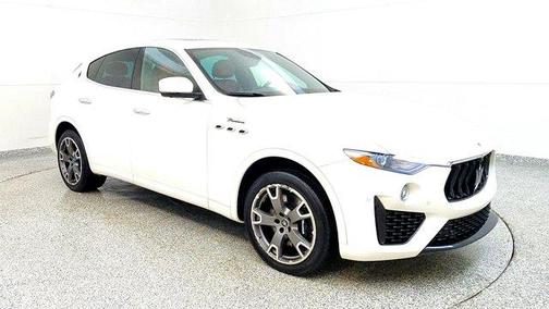 2022 Maserati Levante Modena