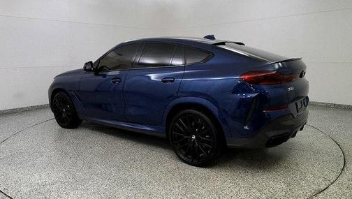 2022 BMW X6 xDrive40i