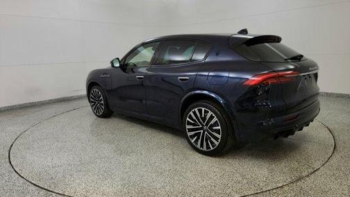 Blu 2023 Maserati Grecale Modena