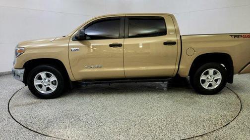 2018 Toyota Tundra SR5