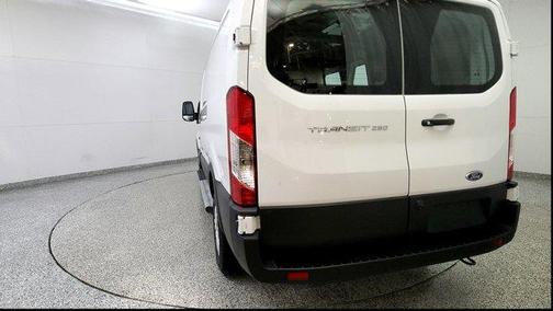 2022 Ford Transit-250 