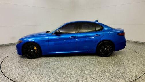 2020 Alfa Romeo Giulia Base