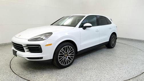 2023 Porsche Cayenne Platinum Edition