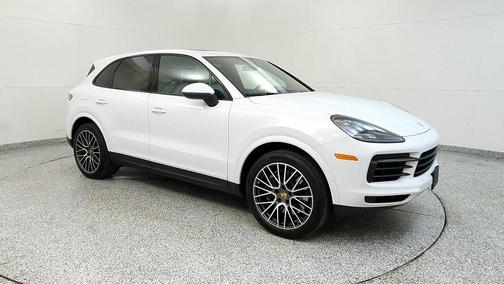 2023 Porsche Cayenne Platinum Edition
