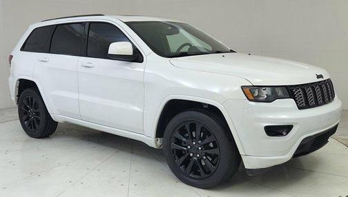 2020 Jeep Grand Cherokee Altitude