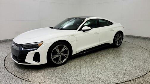 2022 Audi e-tron GT Premium Plus